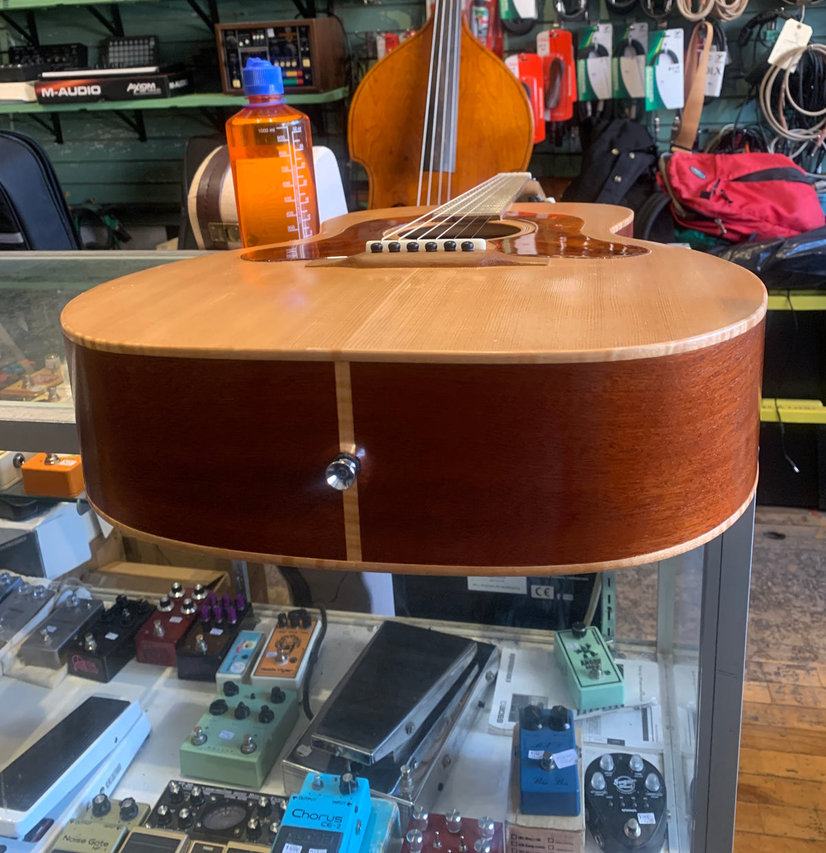 Ken Sommers Handbuilt Acoustic