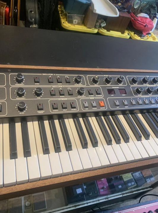 Sequential Prophet T8