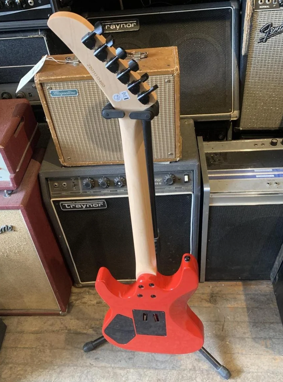 Kramer Striker
