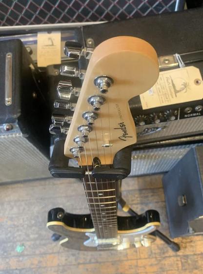 2019 Fender Modern Stratocaster HSS