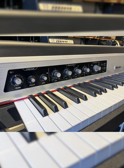 Rhodes MK8