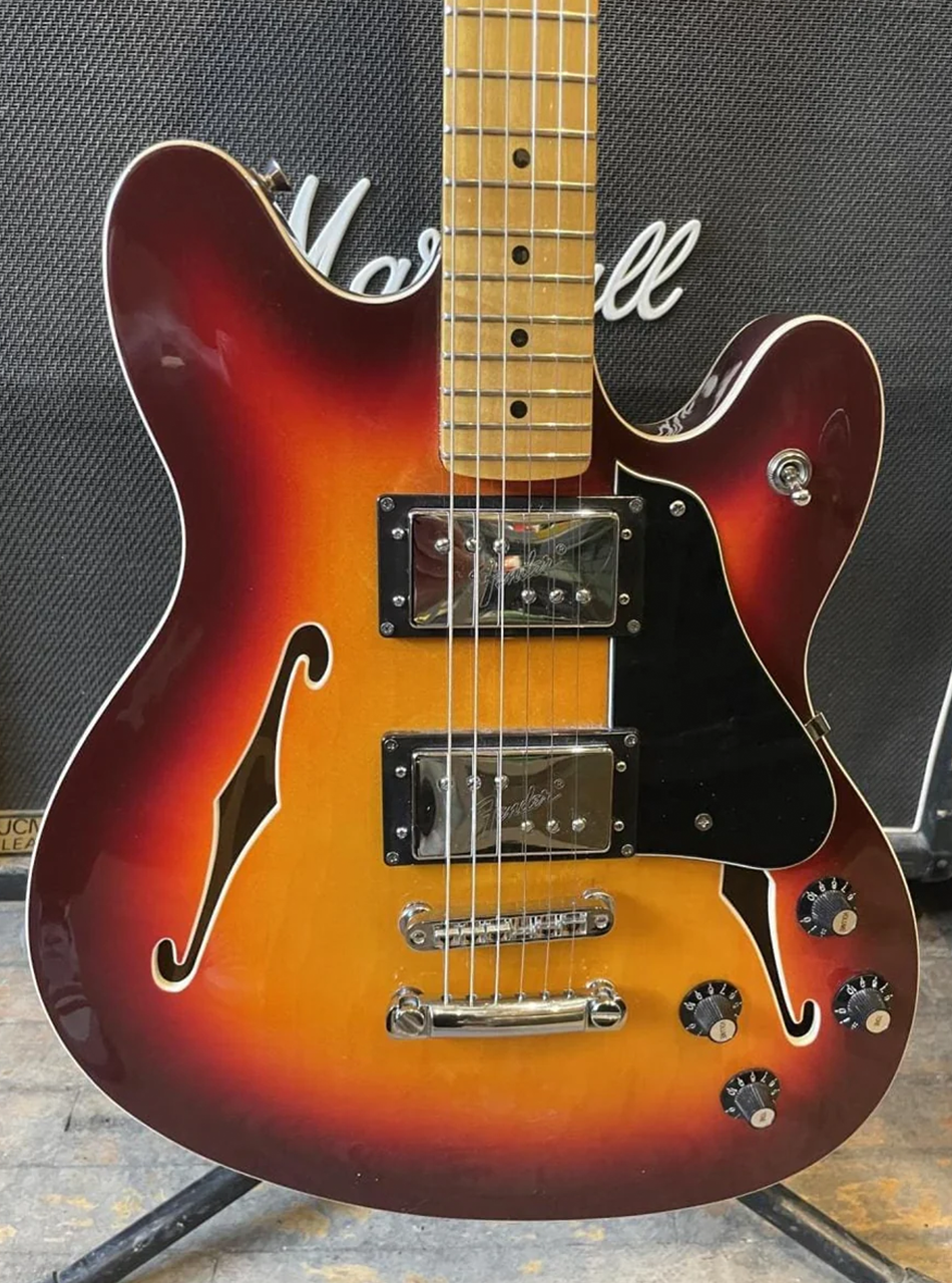 Fender Starcaster