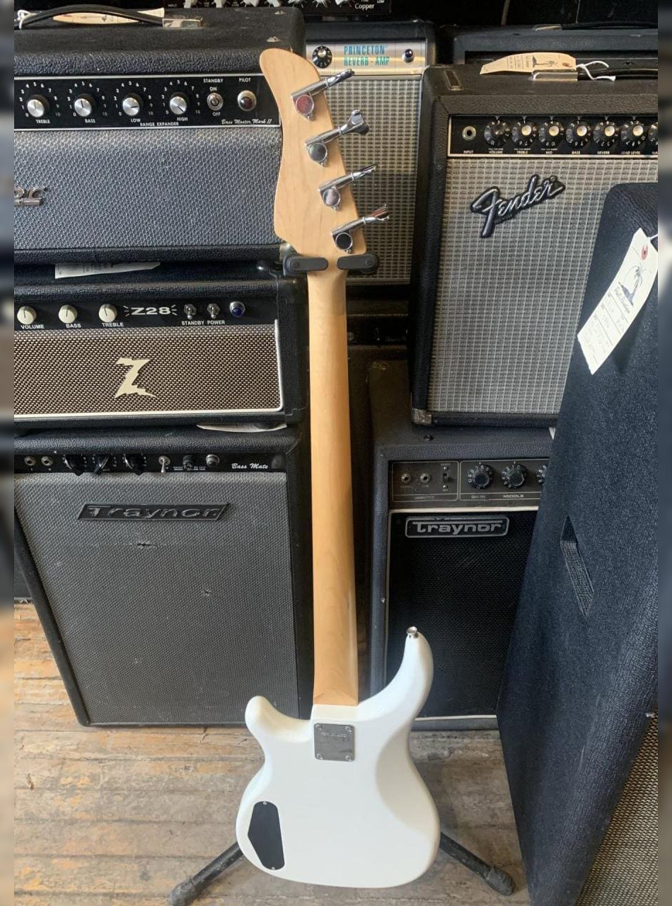 Fernandes FRB-45