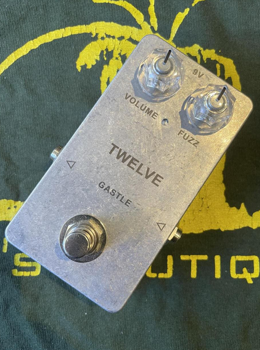 Gastle Twelve