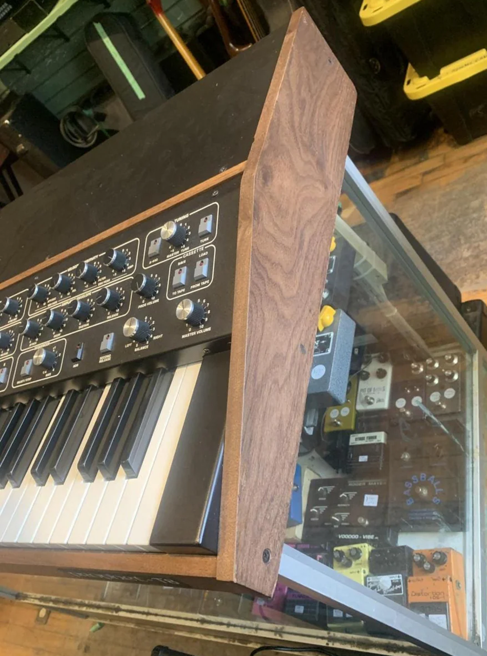 Sequential Prophet T8