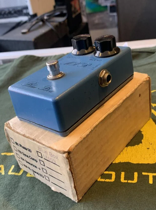 70s MXR Script Blue Box
