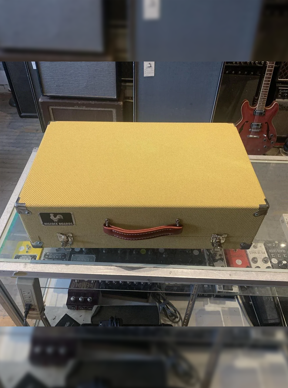 Hiscock Magpie Pedal Board with Case