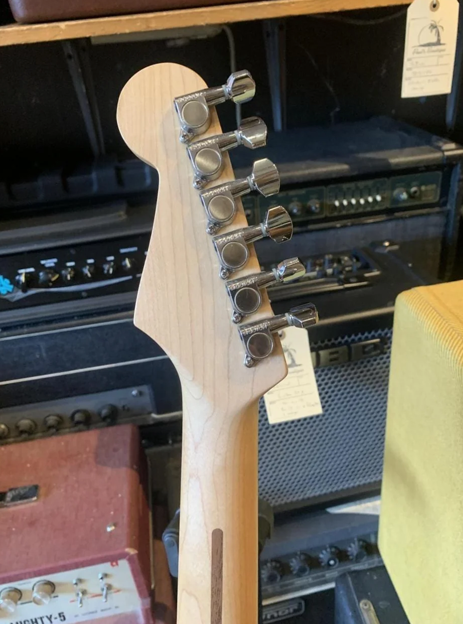 2020 Fender ST-STD