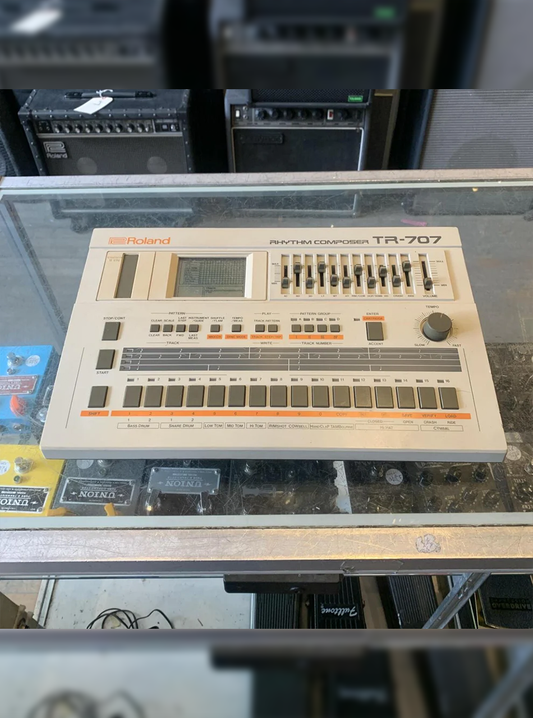 Roland TR-707
