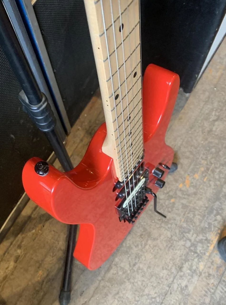 Kramer Striker