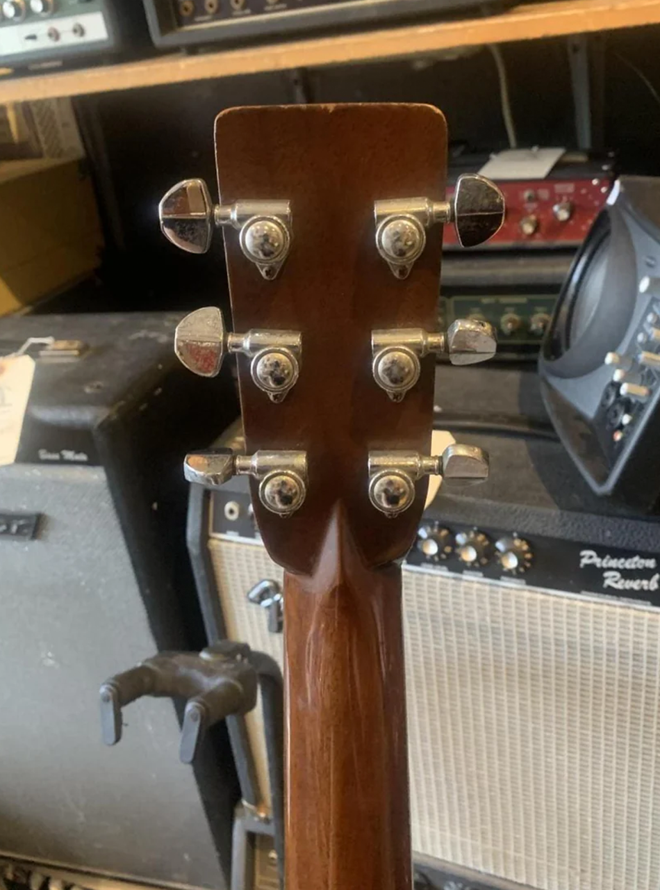 Aria W-50
