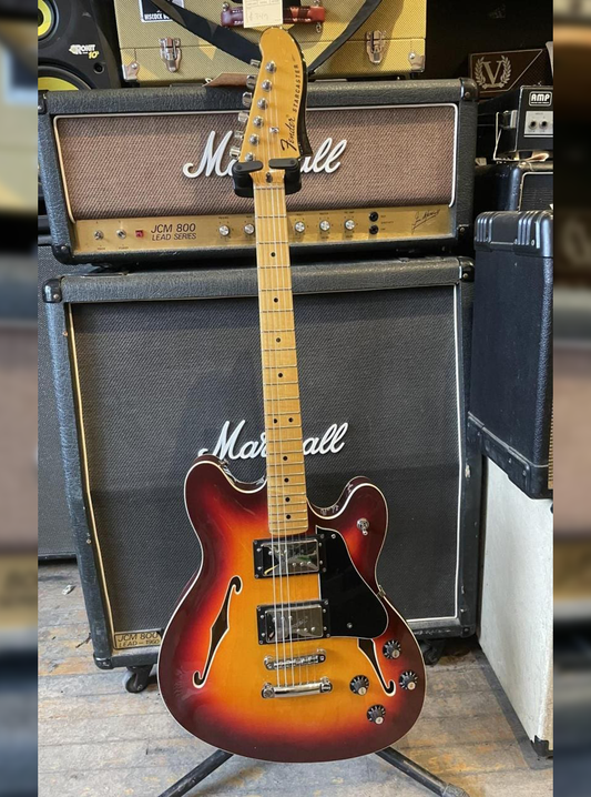 Fender Starcaster