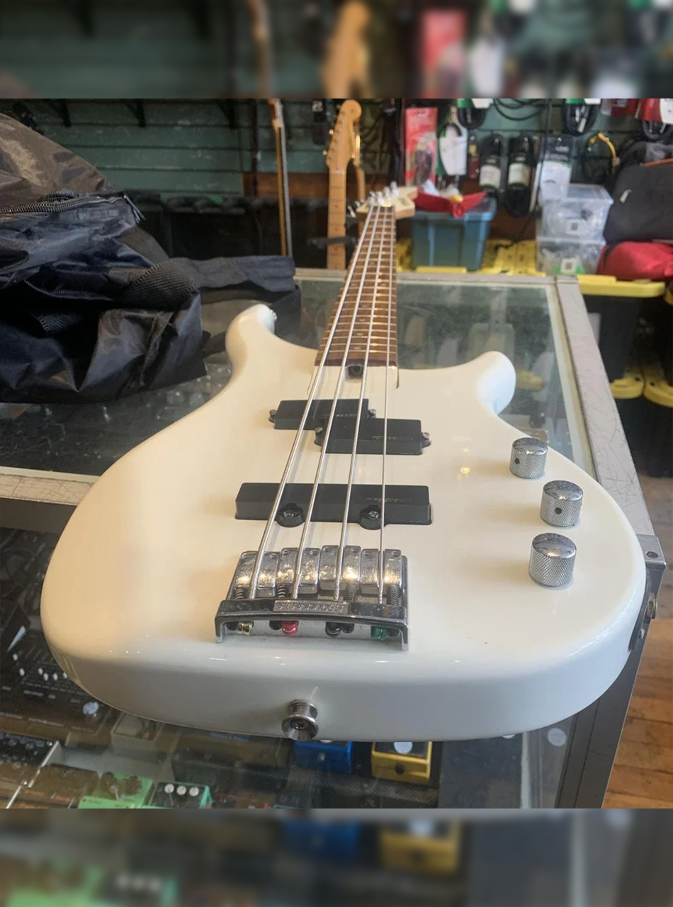 Fernandes FRB-45