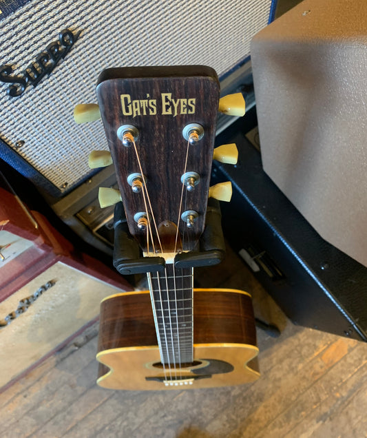 Cats Eyes CE-200