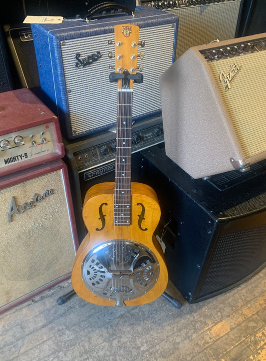 Dobro Resonator