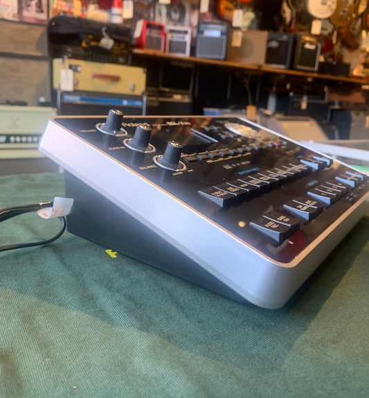 Roland BK-7M