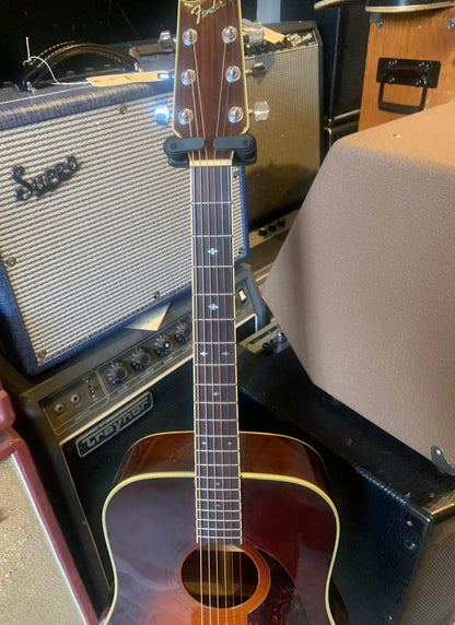 Fender F-240A