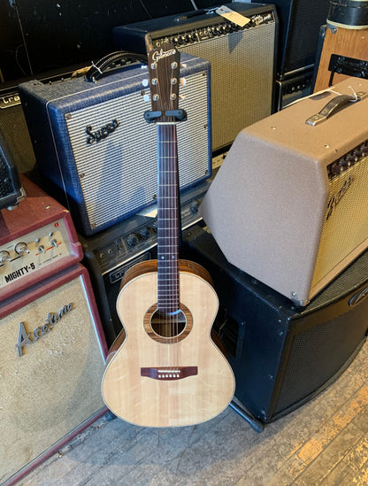 Lefty 2013 Gilmore Guitars Standard