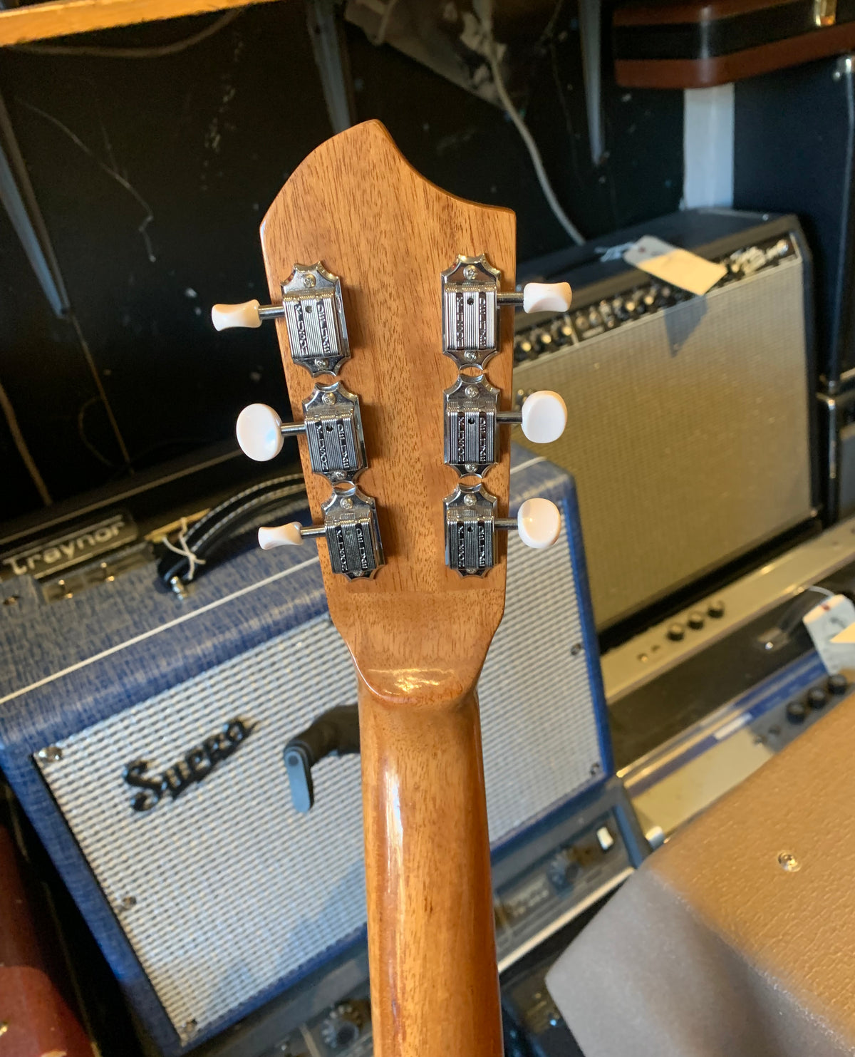 Lefty 2013 Gilmore Guitars Standard