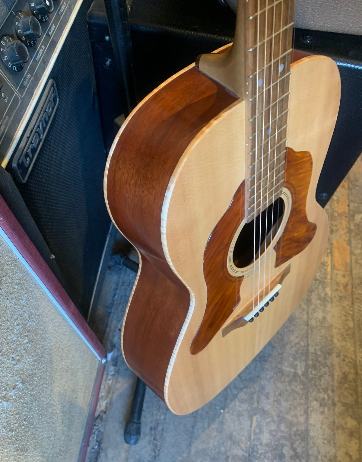 Ken Sommers Handbuilt Acoustic