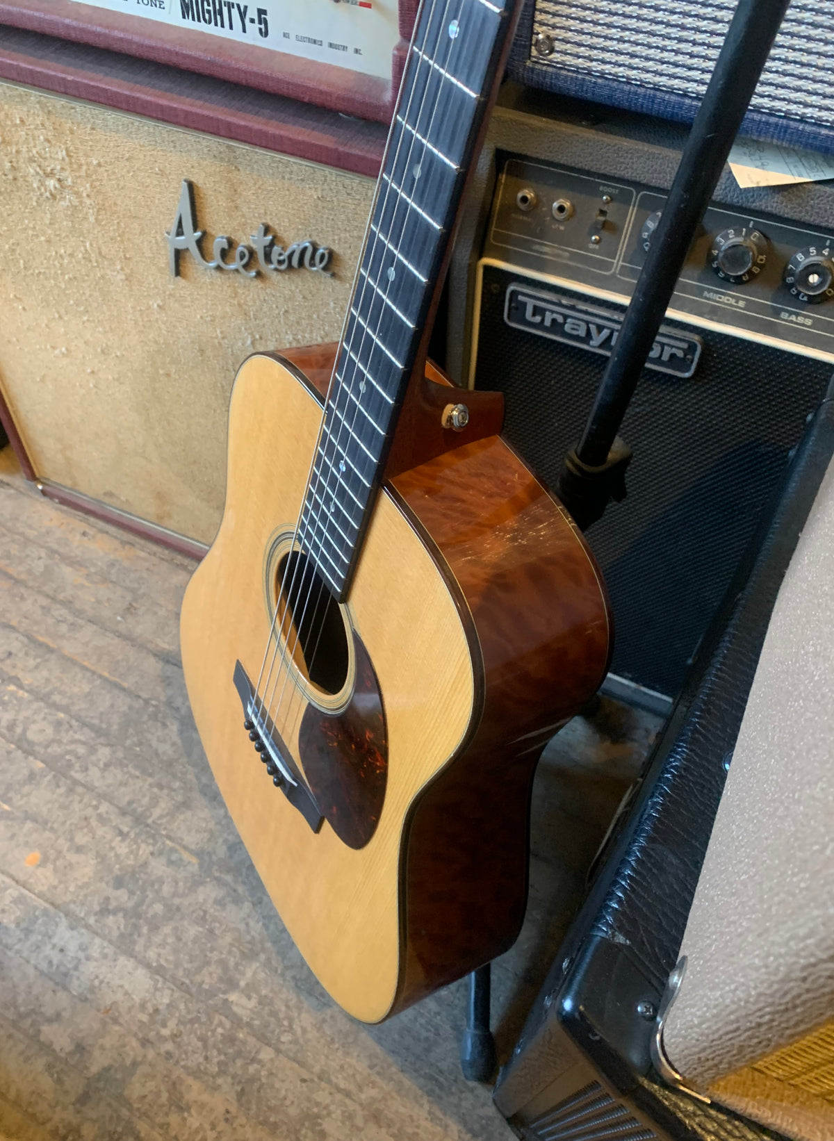 Hamm-Tone D-18