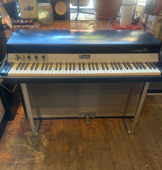 Mid 70s Rhodes Suitcase Seventy-Three