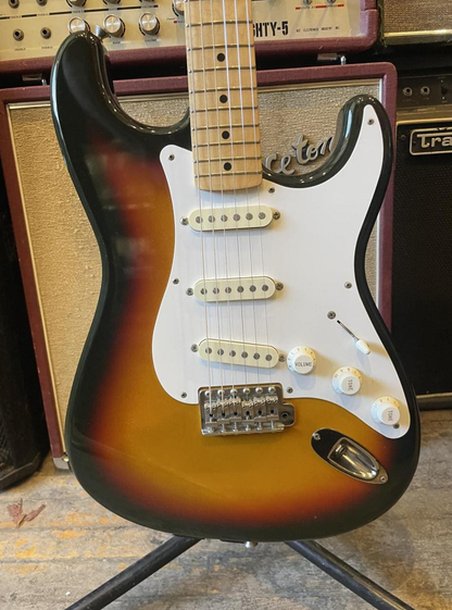 Squier SST-33R Silver Series Stratocaster