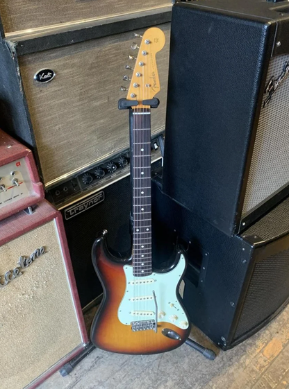 90s Fender Stratocaster with Vega-Trem