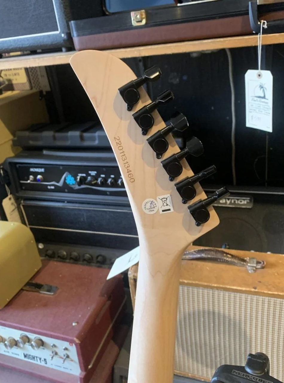 Kramer Striker
