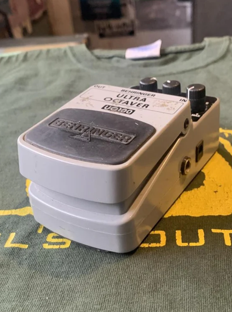 Behringer UO100