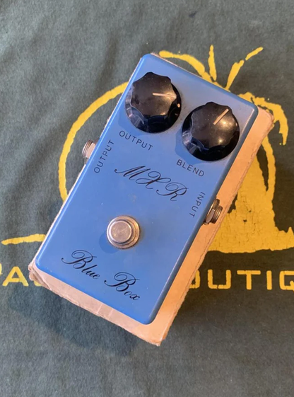 70s MXR Script Blue Box