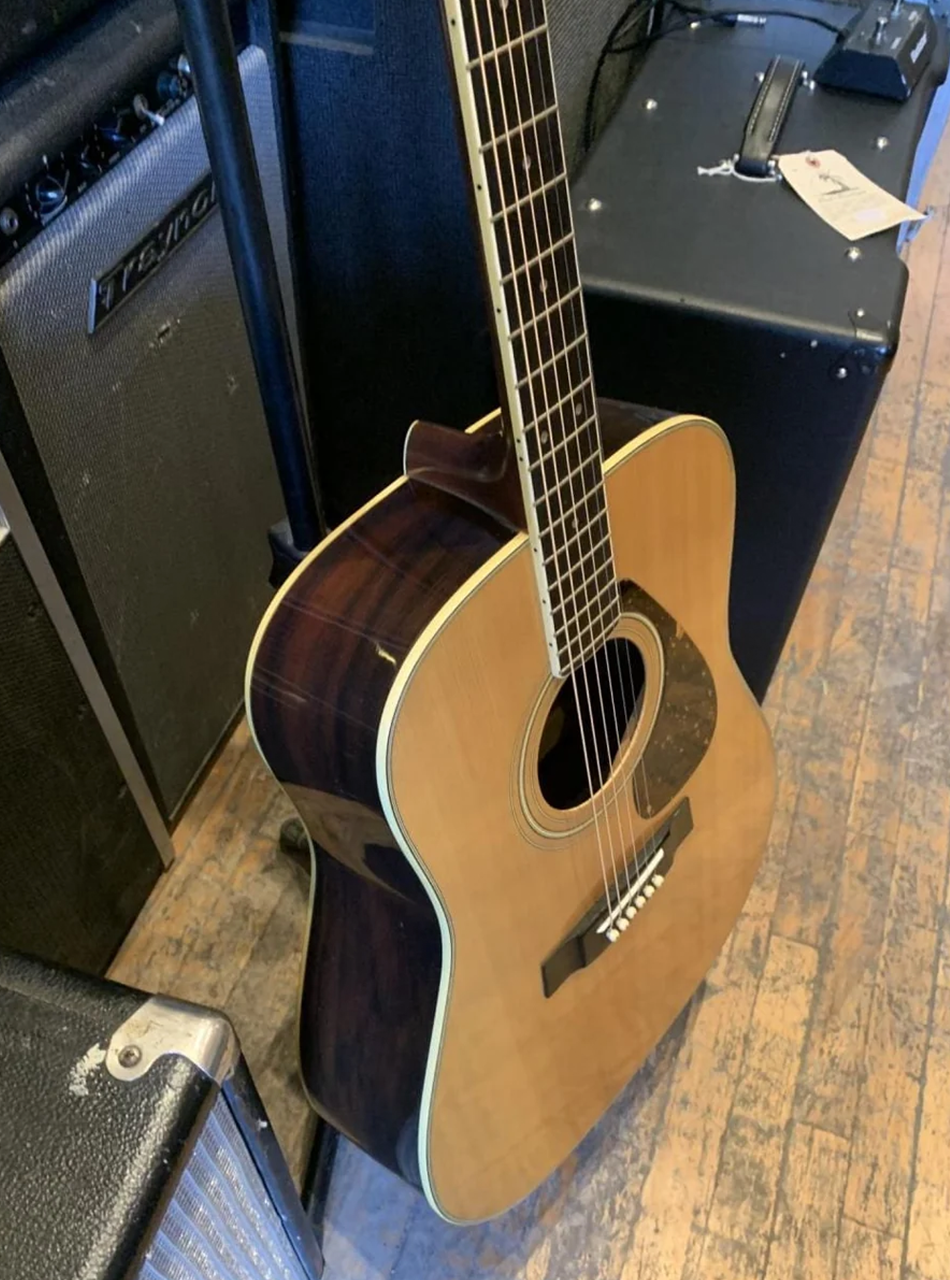 Yamaha FG-152