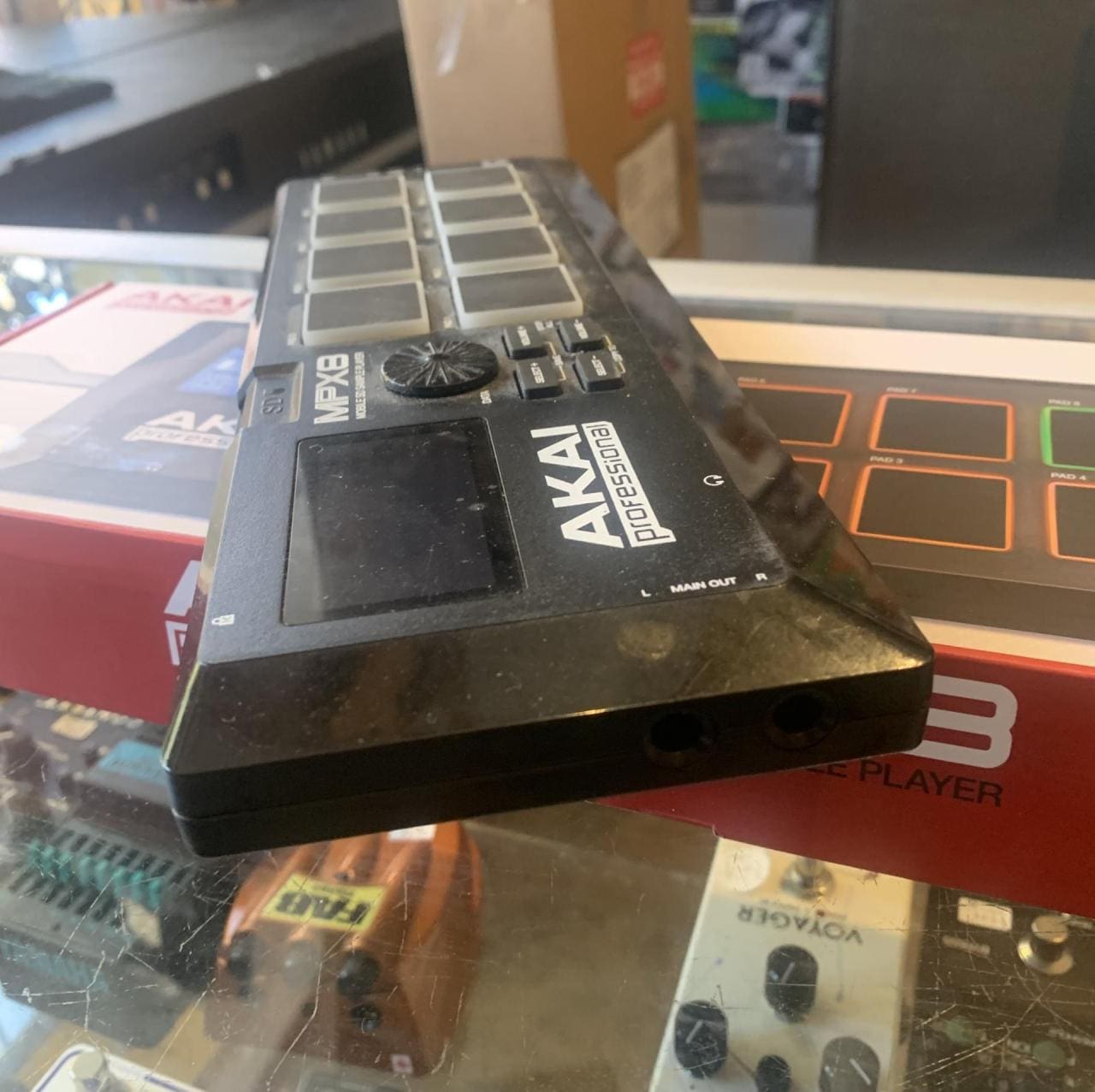Akai MPX8 - Paul's Boutique